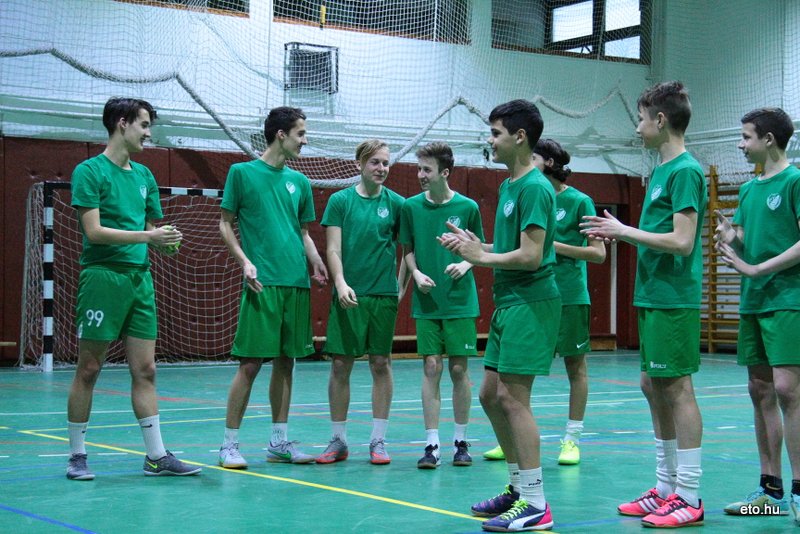 Csapatépítő tréning az U15-ös futsalosoknál!