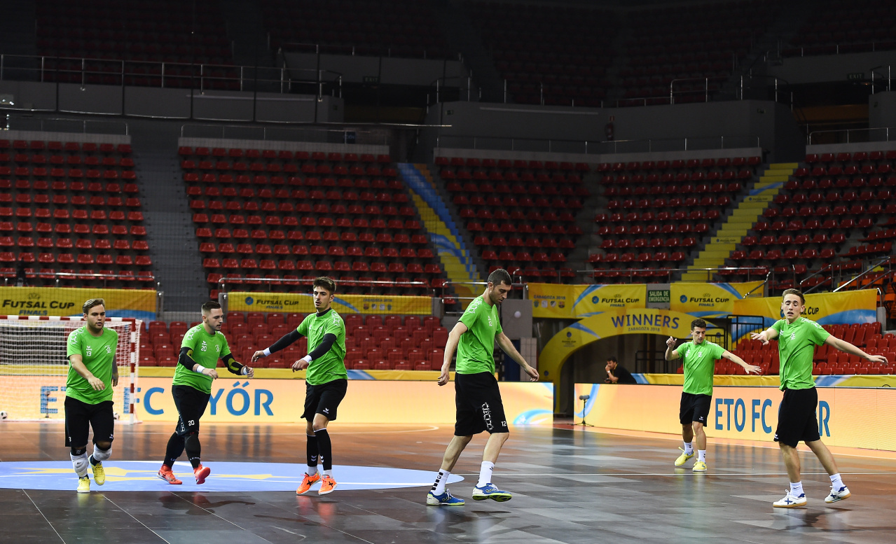 Edzenek az ETO futsalosai Zaragozában