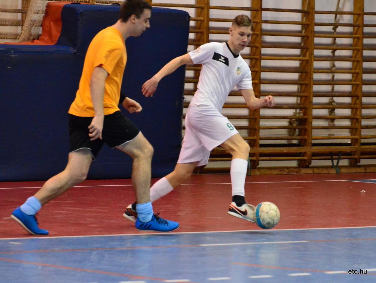 Jótett és köszönet a futsal nevében