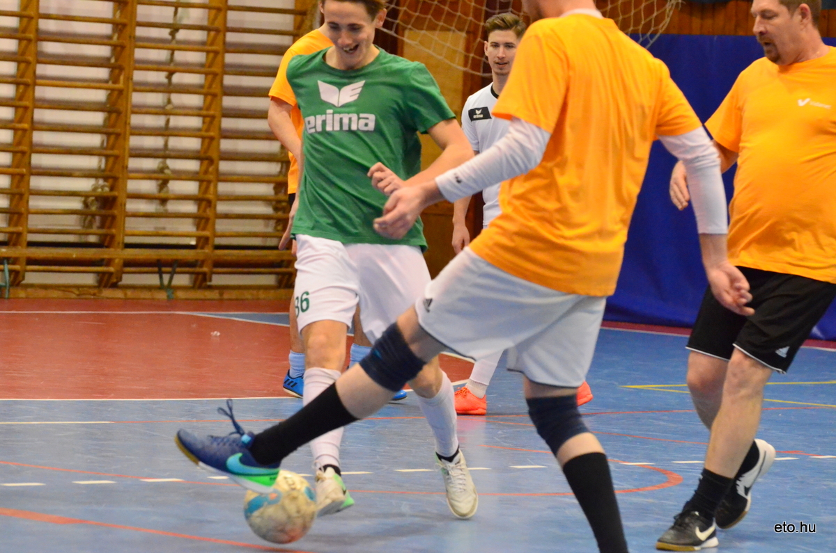 Jótett és köszönet a futsal nevében