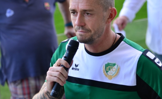 Szurkolói ankét 2016