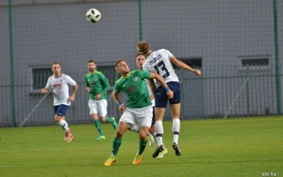 100 százalékot kell nyújtani