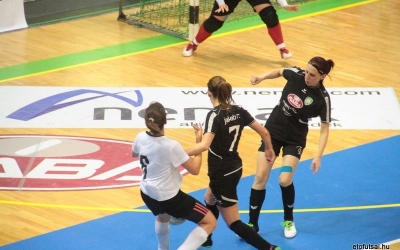 A ZÁRÓFORDULÓBAN GYŐRBEN JÁTSZANAK A FELNŐTTEK