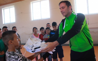 Ajándékok az ETO FC-től, hátrányos helyzetű gyerekeknek!