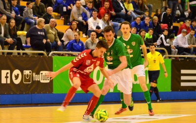 CSÚCSRANGADÓ A DUNAFERR OTTHONÁBAN