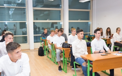 Elkezdődött a tanév a Fehér Miklós Gimnáziumban