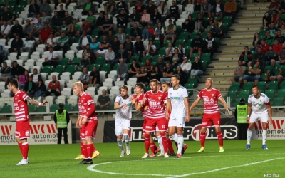 Jó játék, négy gól, de csak egy pont