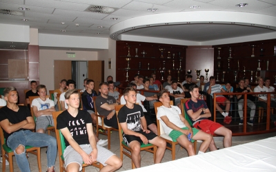 Közös U17 válogatott meccsnézés