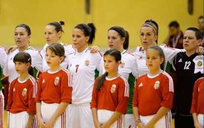Magabiztos spanyol siker Gyöngyösön