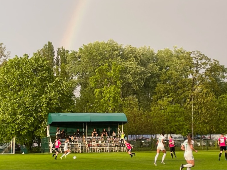 Nagy esőben gólzápor