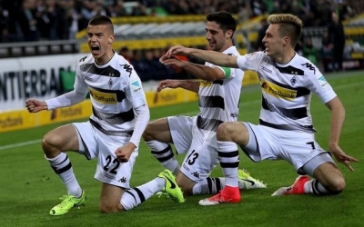 Óriási Bénes gól a Bundesligában