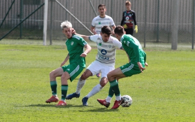 Pályán az akadémisták is