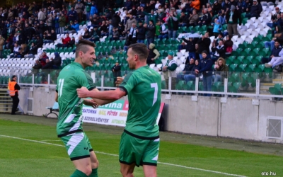 Vasárnapi futball fieszta