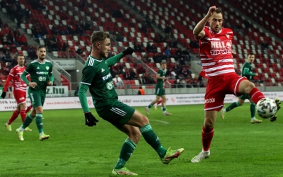 Vereség a listavezető otthonában