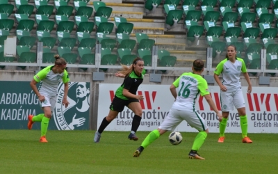 Zöld-fehérek csatája - a listavezető érkezik 